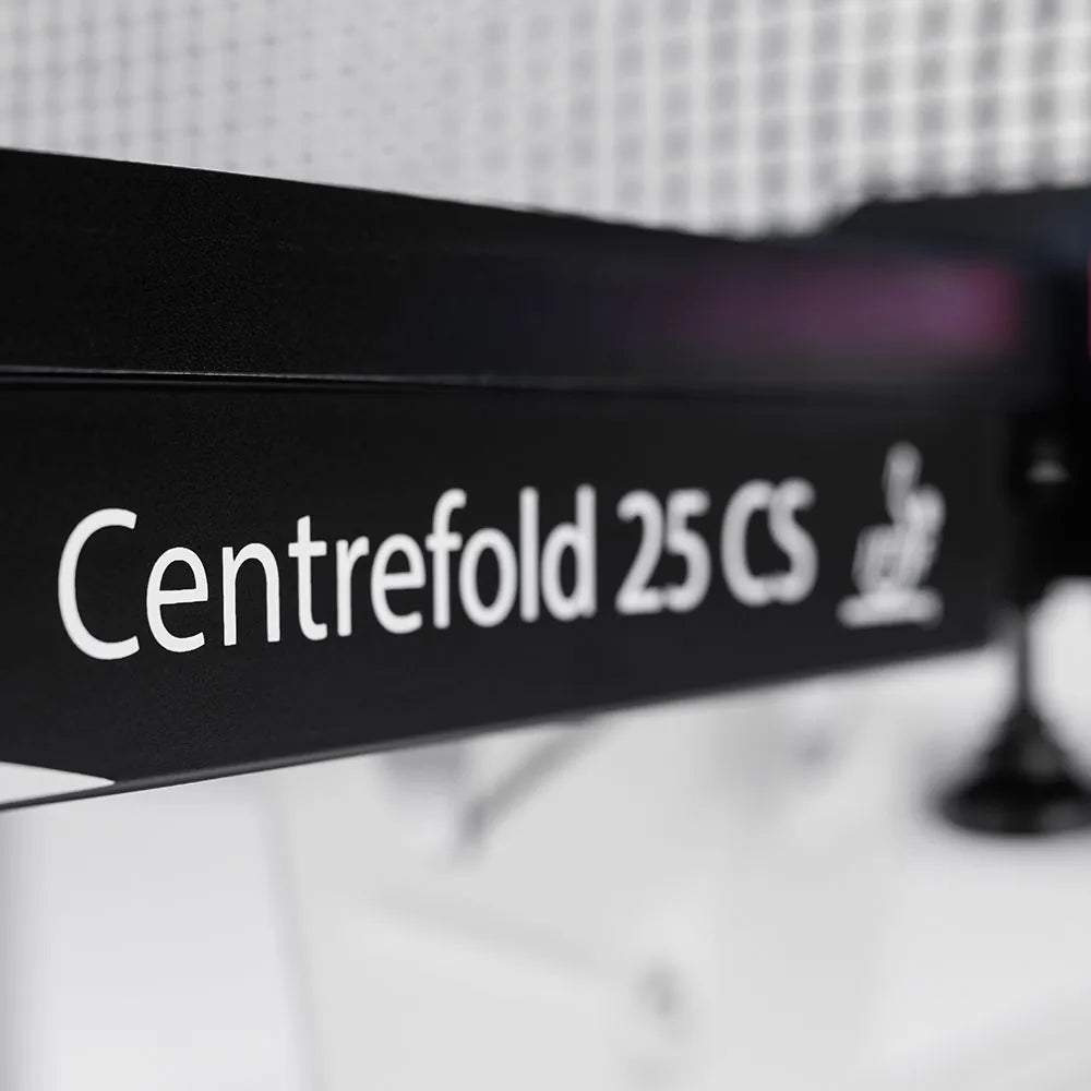 Centrefold 25 CS